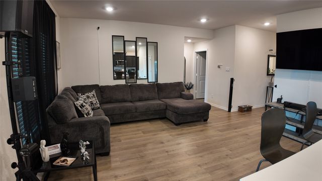 1215 Rustic View Drive, Denton, TX 76207