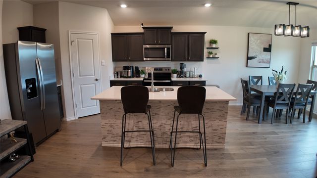 1215 Rustic View Drive, Denton, TX 76207