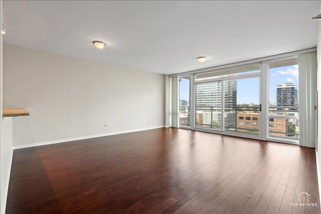 757 N Orleans Street 805, Chicago, IL 60654