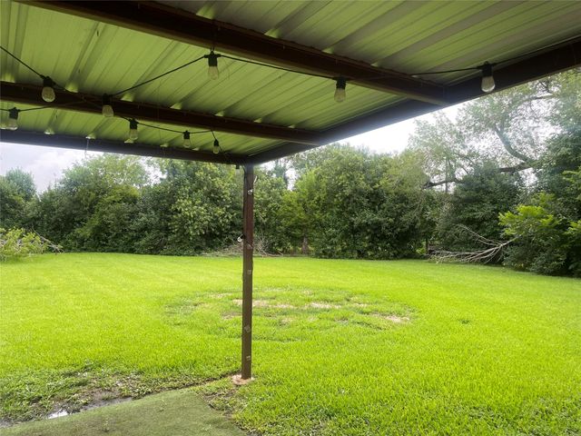 12803 Segrest Drive, Houston, TX 77047