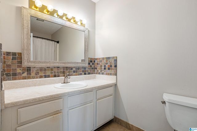 304 Running Brook Rd Unit 304, Hoover, AL 35226