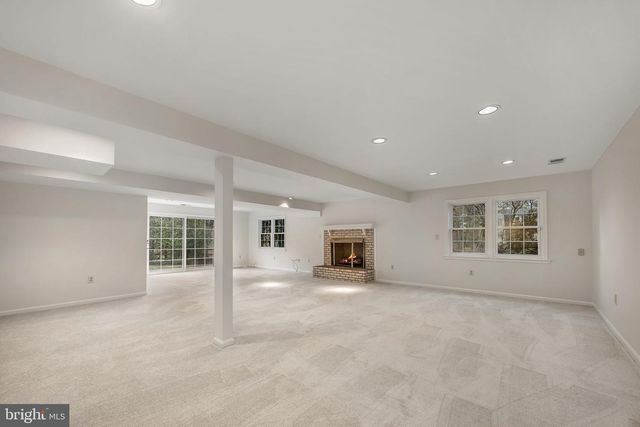 2701 VERILY CT, Oakton, VA 22124