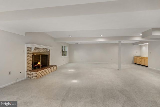 2701 VERILY CT, Oakton, VA 22124