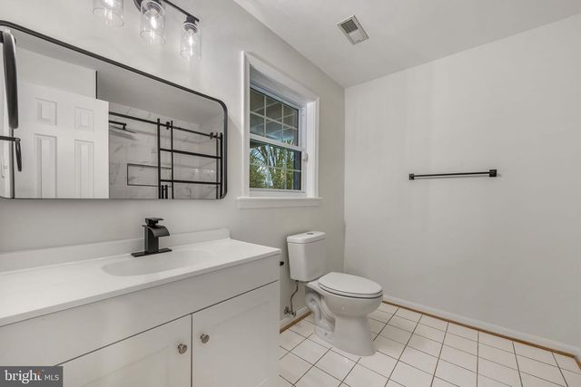 2701 VERILY CT, Oakton, VA 22124