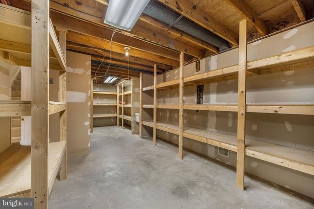 2701 VERILY CT, Oakton, VA 22124