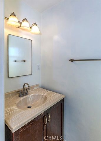 15353 La Barca, La Mirada, CA 90638