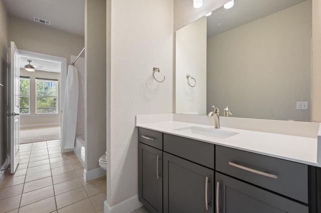 2510 Doc Reeves ST, Austin, TX 78723