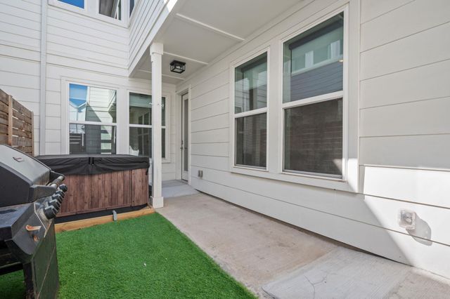 2510 Doc Reeves ST, Austin, TX 78723