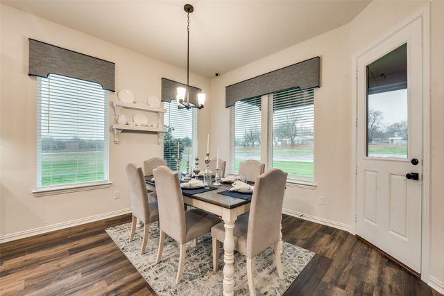 61 Roosevelt Lane, Valley View, TX 76272
