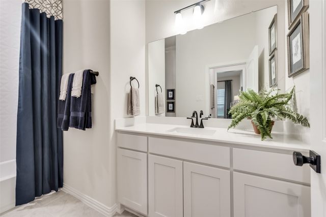 61 Roosevelt Lane, Valley View, TX 76272