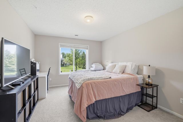 13642 97th Place N, Maple Grove, MN 55369