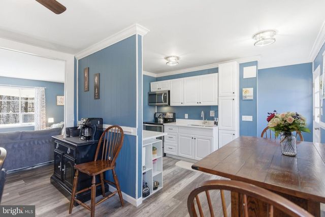 430 BURKETT RD, Harpers Ferry, WV 25425