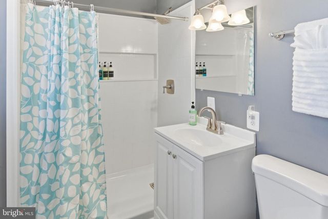 430 BURKETT RD, Harpers Ferry, WV 25425