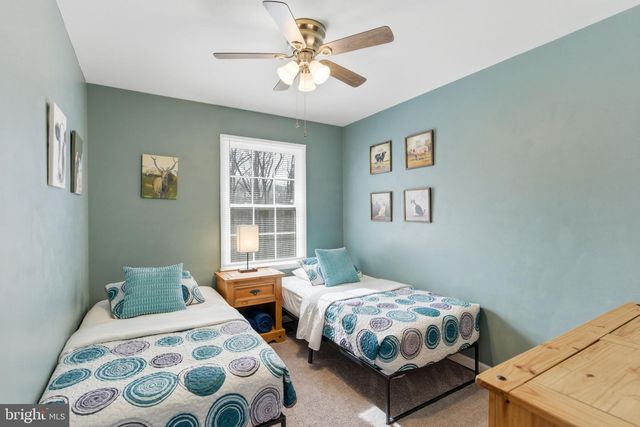 430 BURKETT RD, Harpers Ferry, WV 25425