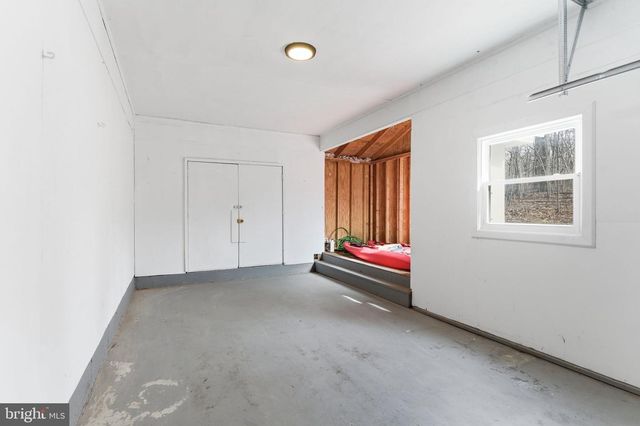 430 BURKETT RD, Harpers Ferry, WV 25425