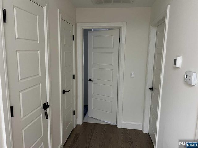 53 E Brinkerhoff Avenue, Palisades Park, NJ 07650