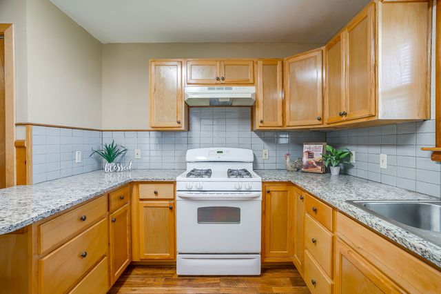601 Perry Drive, White Settlement, TX 76108
