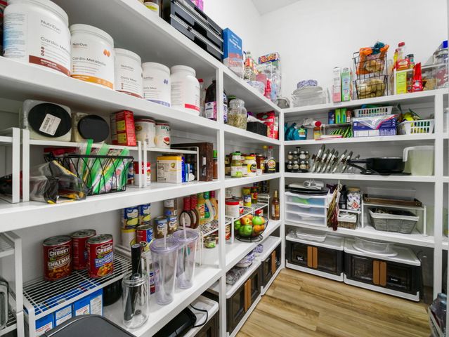 1205 W Yellowstone Street, Nixa, MO 65714