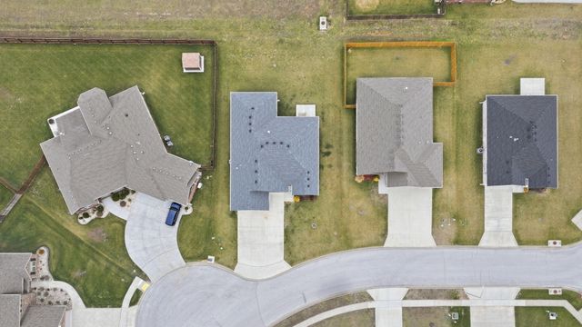 1205 W Yellowstone Street, Nixa, MO 65714