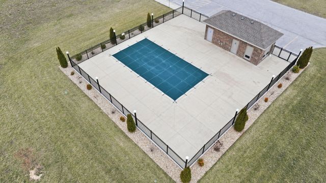 1205 W Yellowstone Street, Nixa, MO 65714