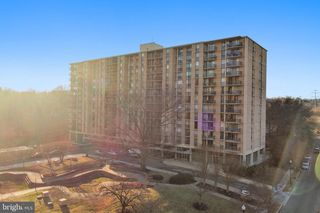 4600 S FOUR MILE RUN DR #629, Arlington, VA 22204