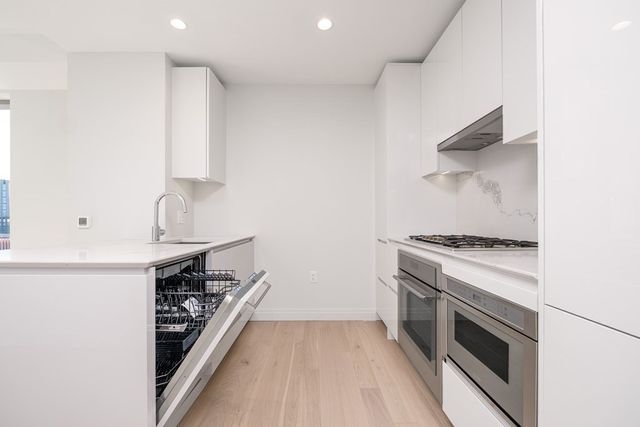 135 Seaport Blvd 1508, Boston, MA 02210