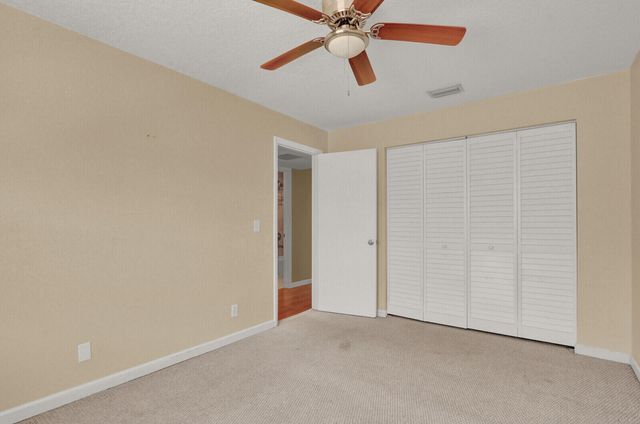 312 Southwind Drive 207, North Palm Beach, FL 33408
