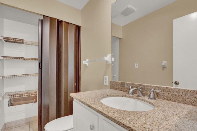 312 Southwind Drive 207, North Palm Beach, FL 33408