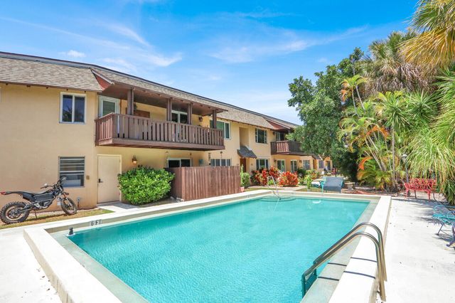 312 Southwind Drive 207, North Palm Beach, FL 33408