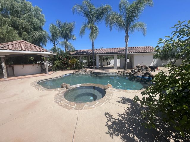 22095 State Highway 120, Escalon, CA 95320