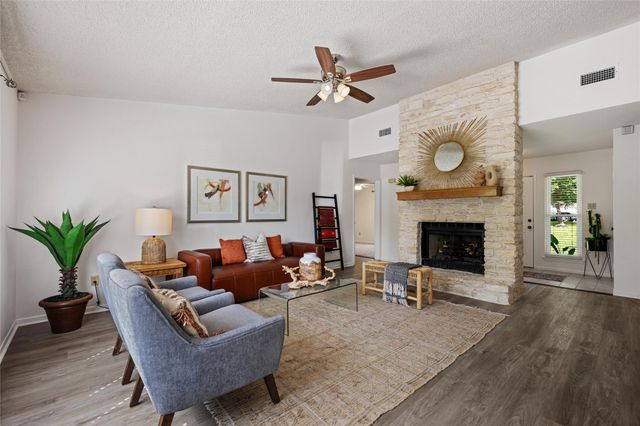 11201 Brushy Glen DR, Austin, TX 78754