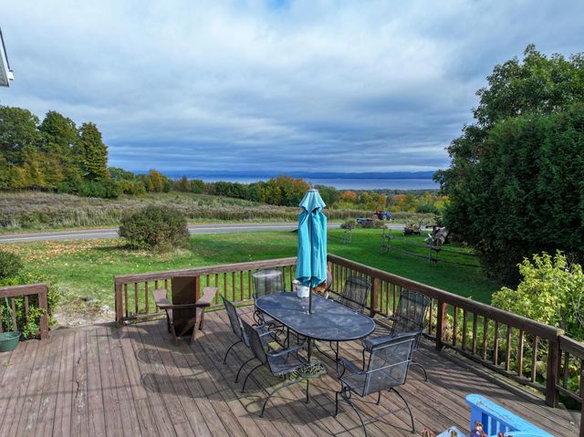 1001 Highlands Road, Keeseville, NY 12944