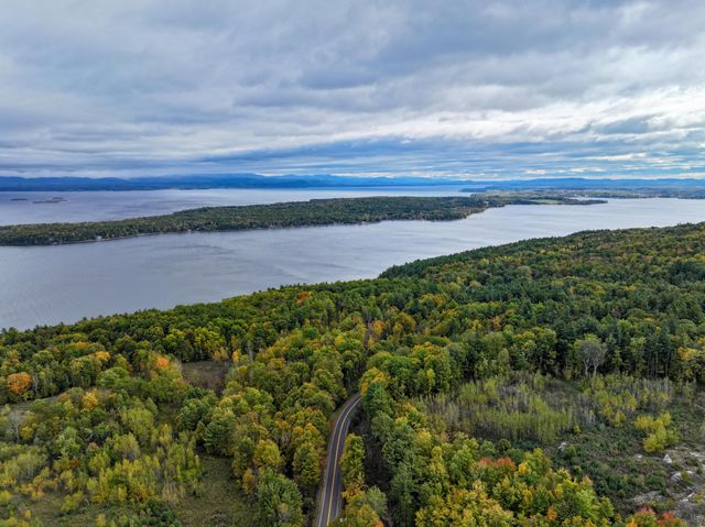 1001 Highlands Road, Keeseville, NY 12944