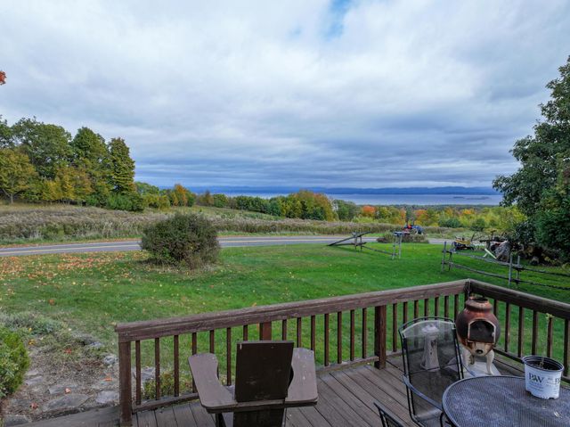 1001 Highlands Road, Keeseville, NY 12944