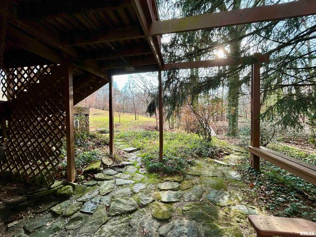 61 Schack Road, Murphysboro, IL 62966