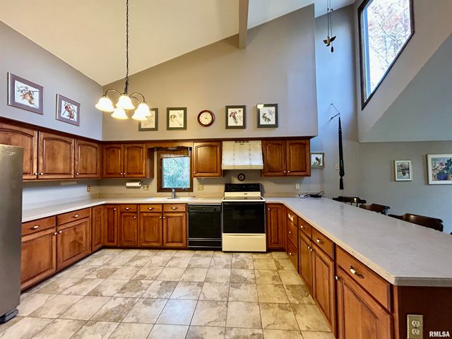 61 Schack Road, Murphysboro, IL 62966