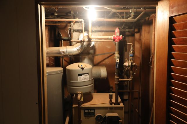 2906 CENTRAL AVE, Union City, NJ 07087