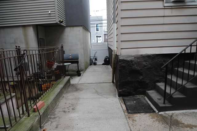 2906 CENTRAL AVE, Union City, NJ 07087