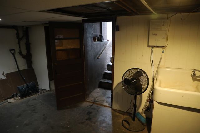 2906 CENTRAL AVE, Union City, NJ 07087