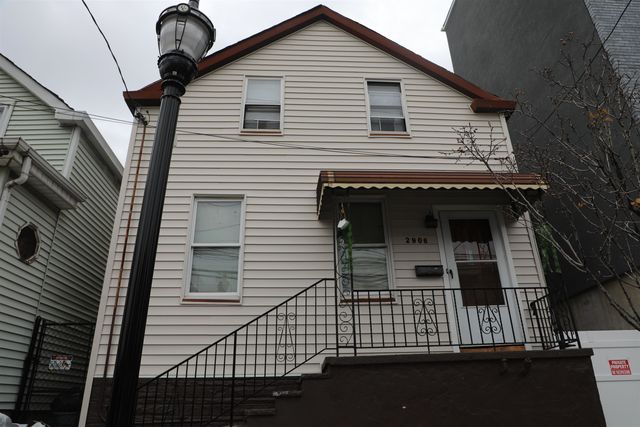 2906 CENTRAL AVE, Union City, NJ 07087