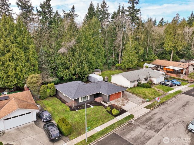 10009 161st Avenue NE, Redmond, WA 98052