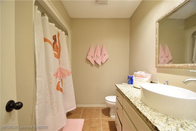 1300 E Ida Avenue, Sallisaw, OK 74955