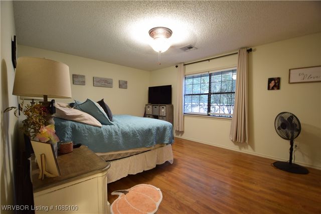 1300 E Ida Avenue, Sallisaw, OK 74955