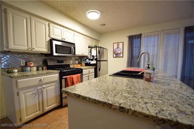 1300 E Ida Avenue, Sallisaw, OK 74955