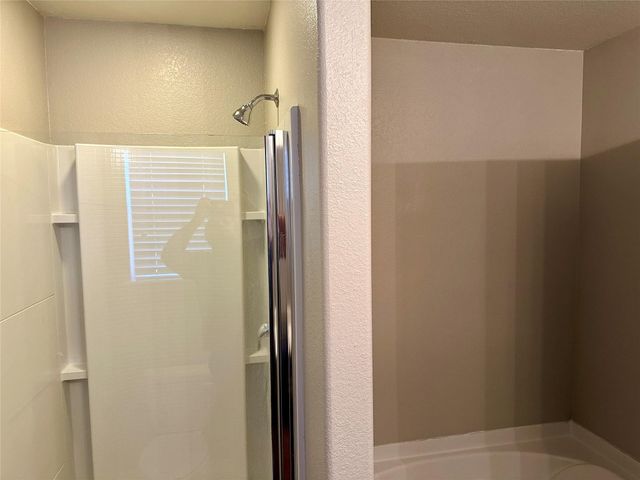 1804 Gayla Creek Drive, Little Elm, TX 75068