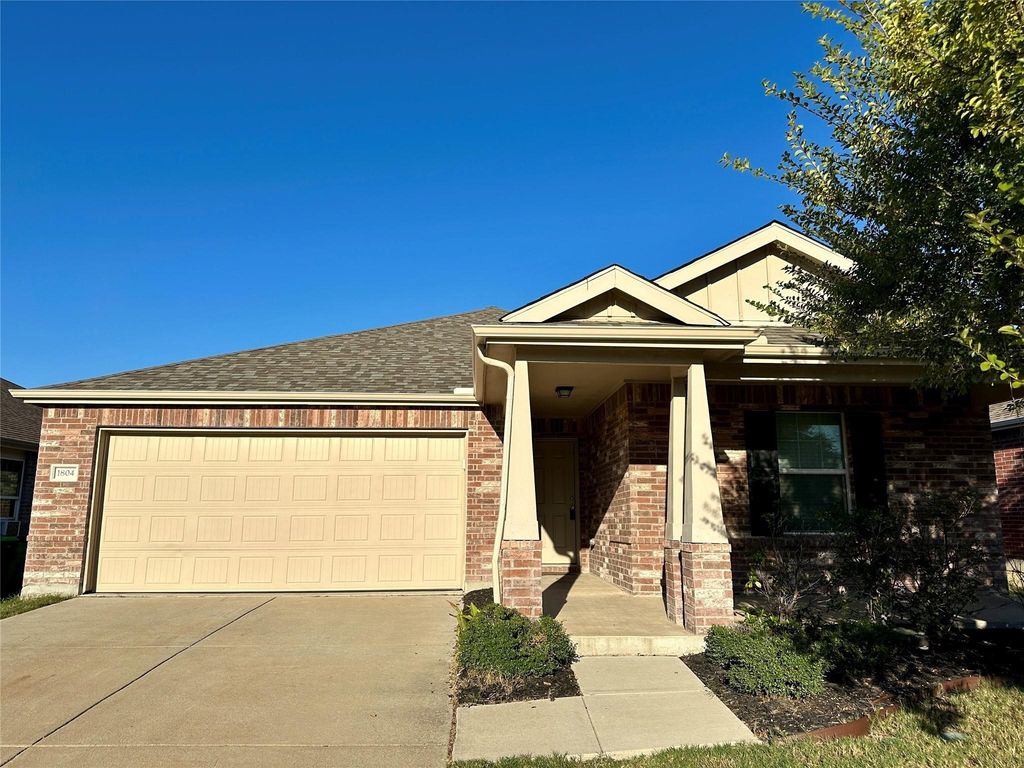 1804 Gayla Creek Drive, Little Elm, TX 75068