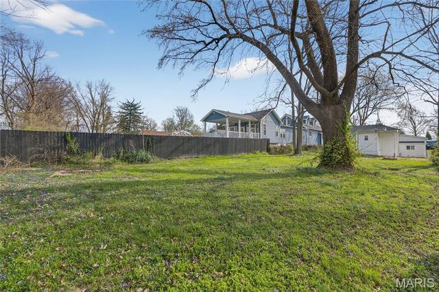 2219 Wengler Avenue, St Louis, MO 63114