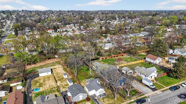 2219 Wengler Avenue, St Louis, MO 63114