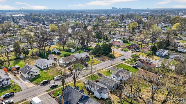 2219 Wengler Avenue, St Louis, MO 63114