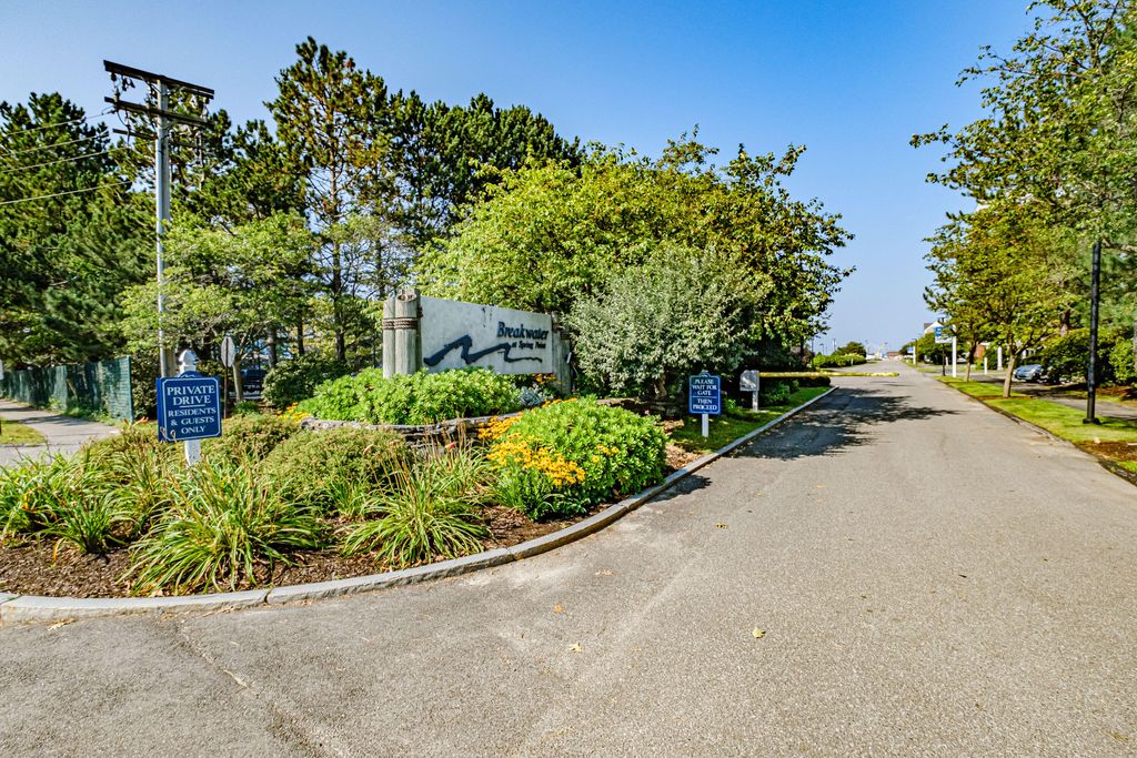 148 Breakwater Drive 601, South Portland, ME 04106 — photo 3